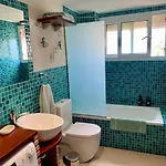 Carihuela Beachfront Penthouse, Unique Views 토레몰리노스