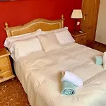 Carihuela Beachfront Penthouse, Unique Views 토레몰리노스