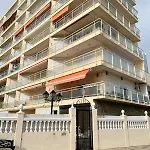 Carihuela Beachfront Penthouse, Unique Views 아파트 *