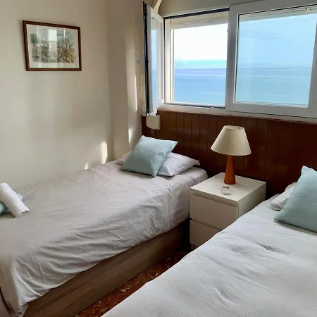 Daire Carihuela Beachfront Penthouse, Unique Views *